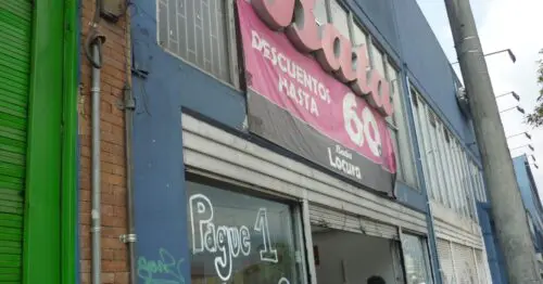 BATA  CARRERA 30 CON 12